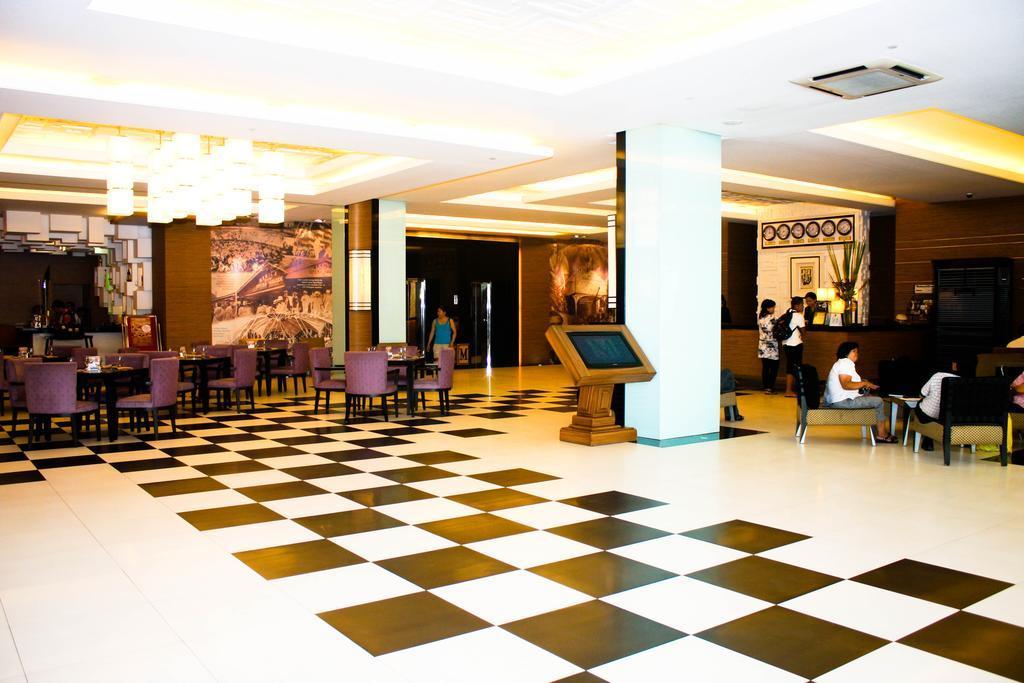 Manila Grand Opera Hotel Экстерьер фото