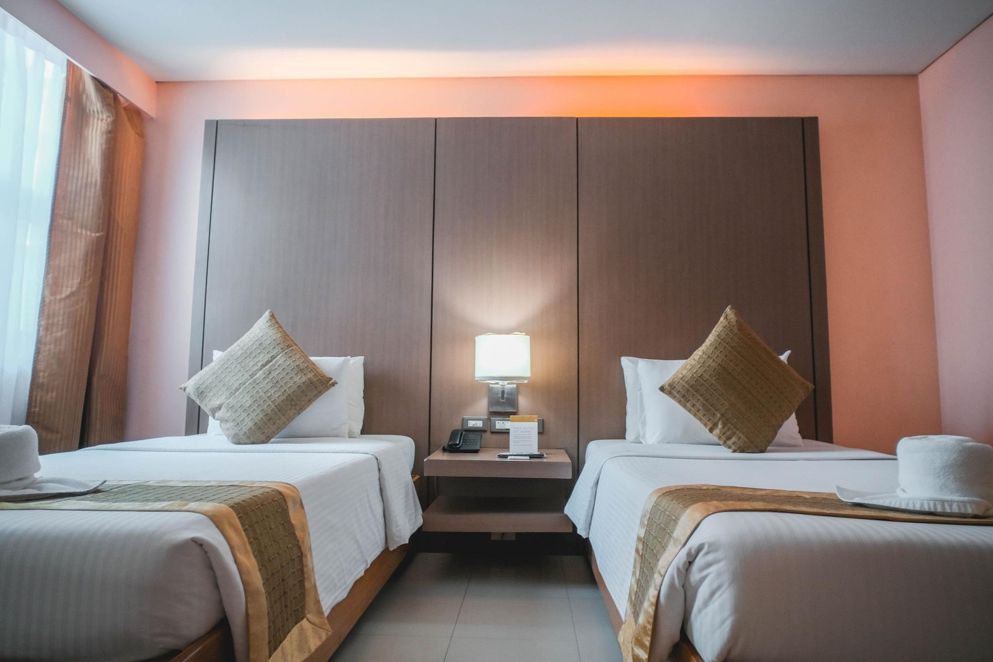 Manila Grand Opera Hotel Экстерьер фото