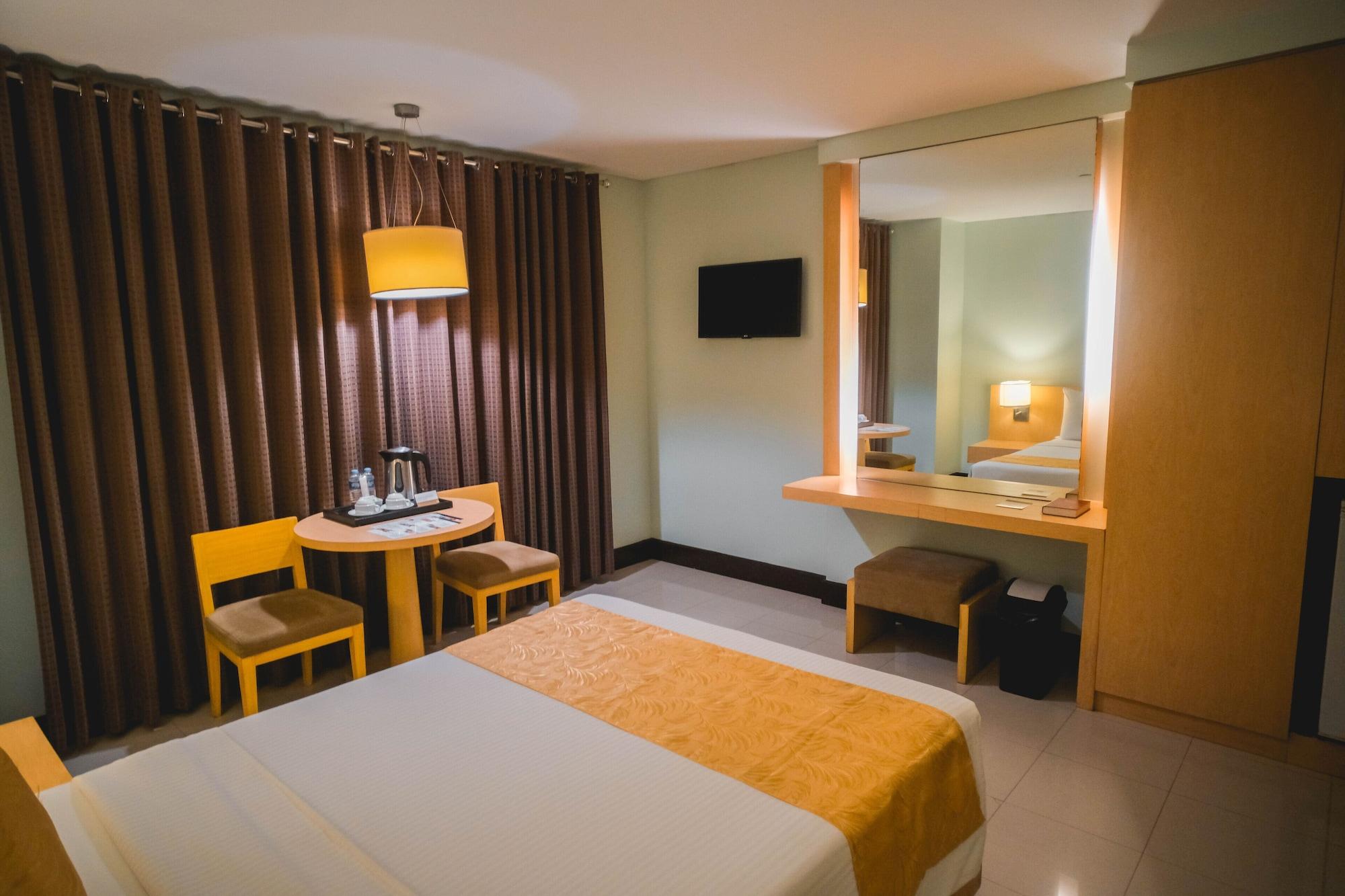 Manila Grand Opera Hotel Экстерьер фото